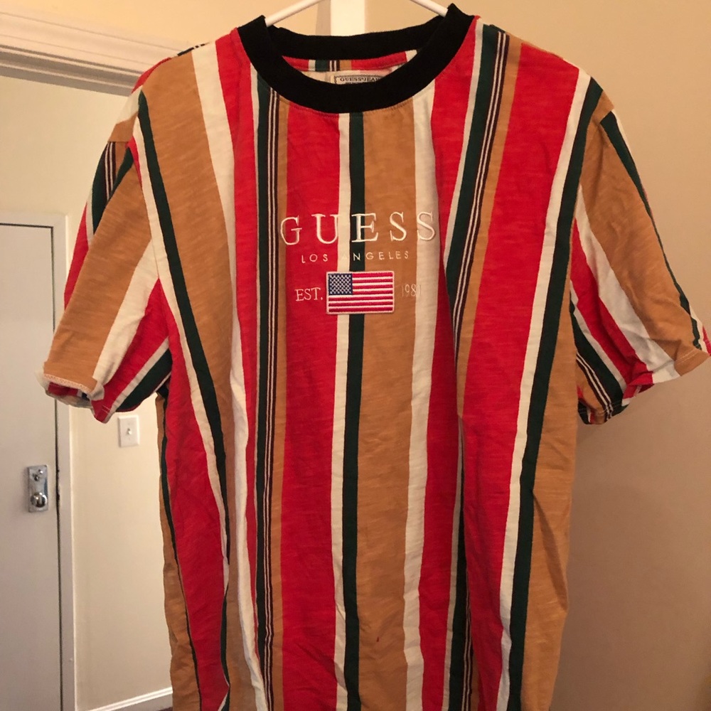 Guess x Urban Outfitters T shirt